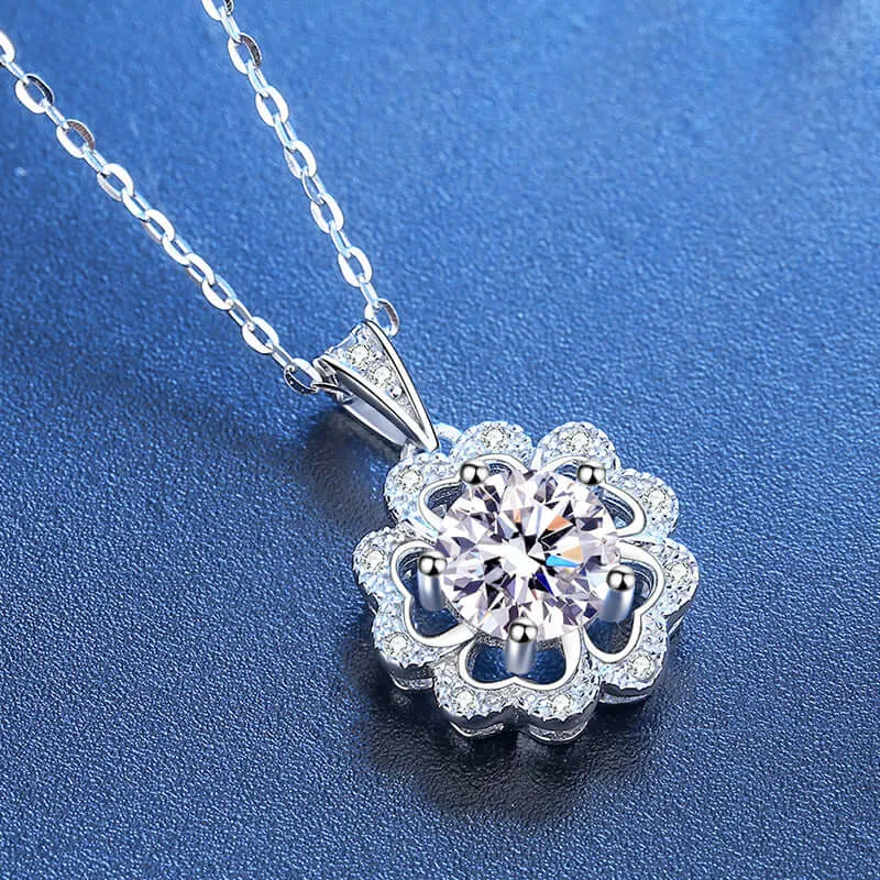 Five Petal Flower S925 Silver Moissanite Necklace