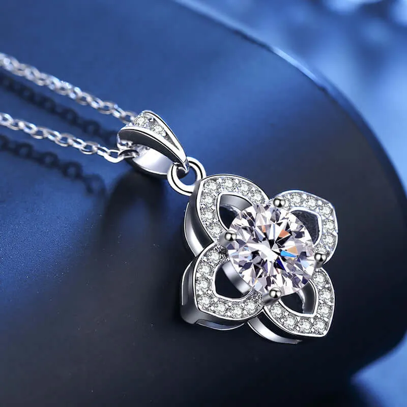 Four Leaf Clover Moissanite Necklace