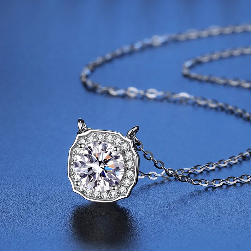 S925 Silver Wishing Fountain Moissanite Necklace