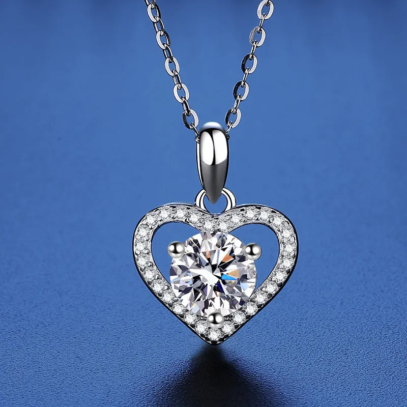 S925 Sterling Silver Moissanite Heart Necklace