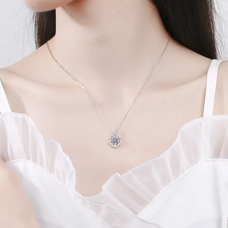 Simple Cute Double Heart Moissanite Necklace