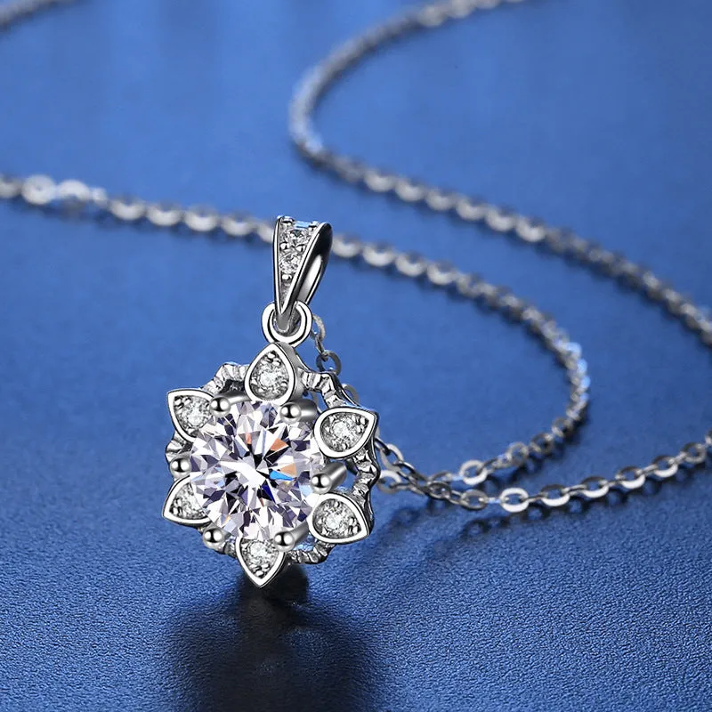 Snowflake Pendant Moissanite S925 Sterling Silver Necklace