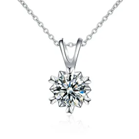 Snowflake Six-Claw Moissanite Necklace