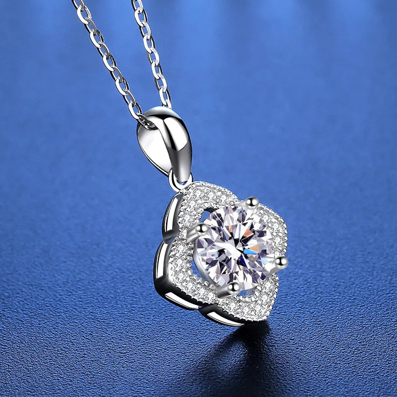 Square Clover Moissanite Diamond Necklace