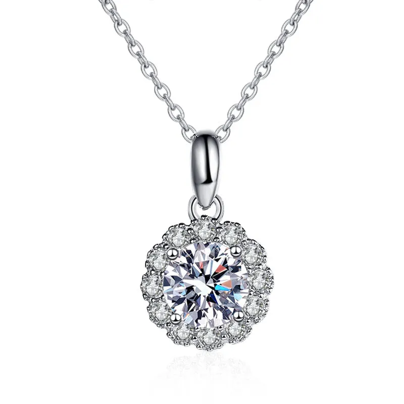 Star Ocean Flower Moissanite Necklace