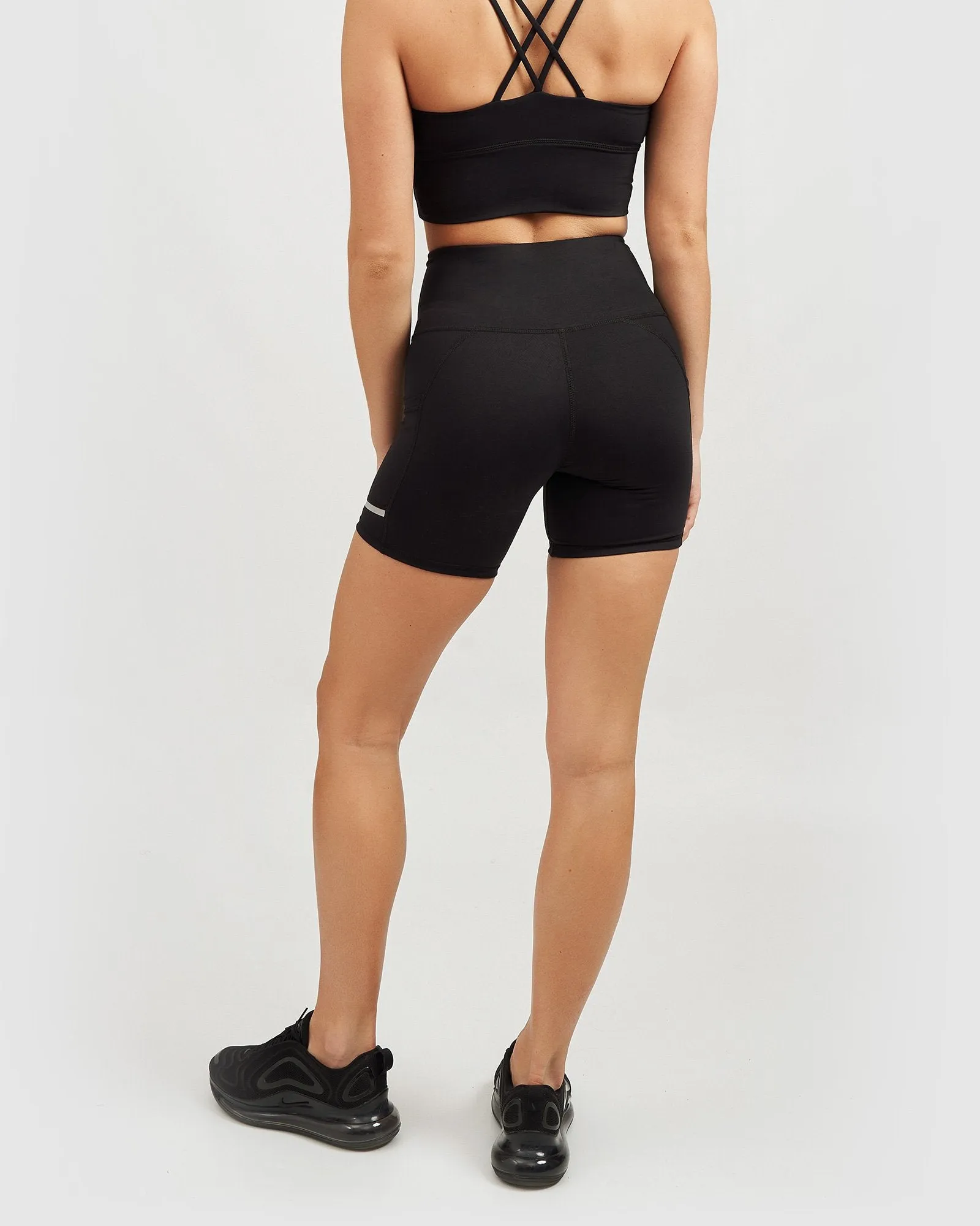 Core Trainer Lara Active Bike Shorts Black